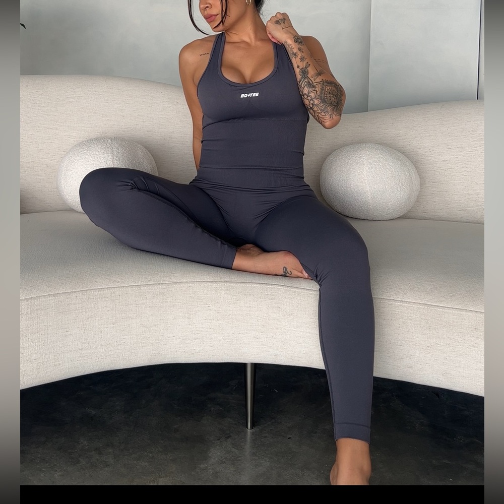 Bo and tee body suit